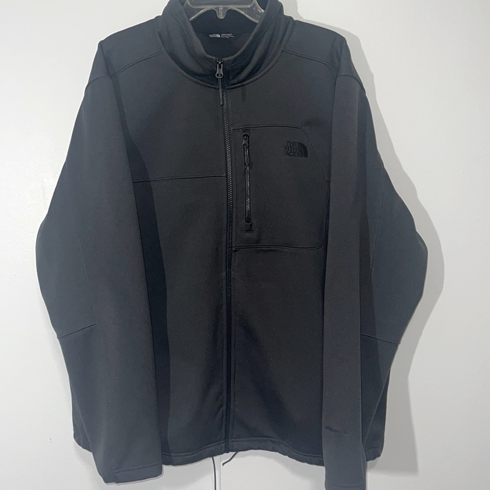 Like brand new MENS THE NORTH FACE XXL / windWall fleece jacket. Flawless